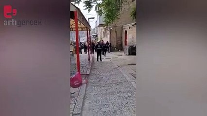 İsrail polisi: 34 yaşındaki bir Türkiye vatandaşı sınır polisini bıçakladı