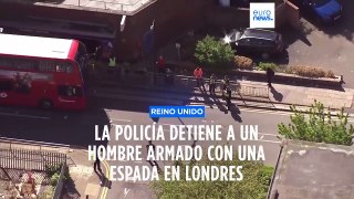 La Policía detiene a un hombre armado con una espada en Londres: hay cinco hospitalizados