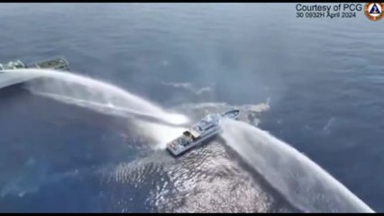 Filippine accusano Cina di aver sparato cannoni ad acqua contro navi