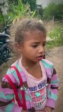 Mathias es Super Mega Ultra Hiper Diper Triper Extra Extremadamente Castigado por haberle robado los bom bom bunes de esa niña