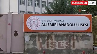 Diyarbakır'da okul müdürü öğrenci tarafından bıçaklandı