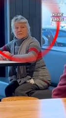 Cette grand-mère dans le besoin reçoit un soutien précieux en plein restaurant