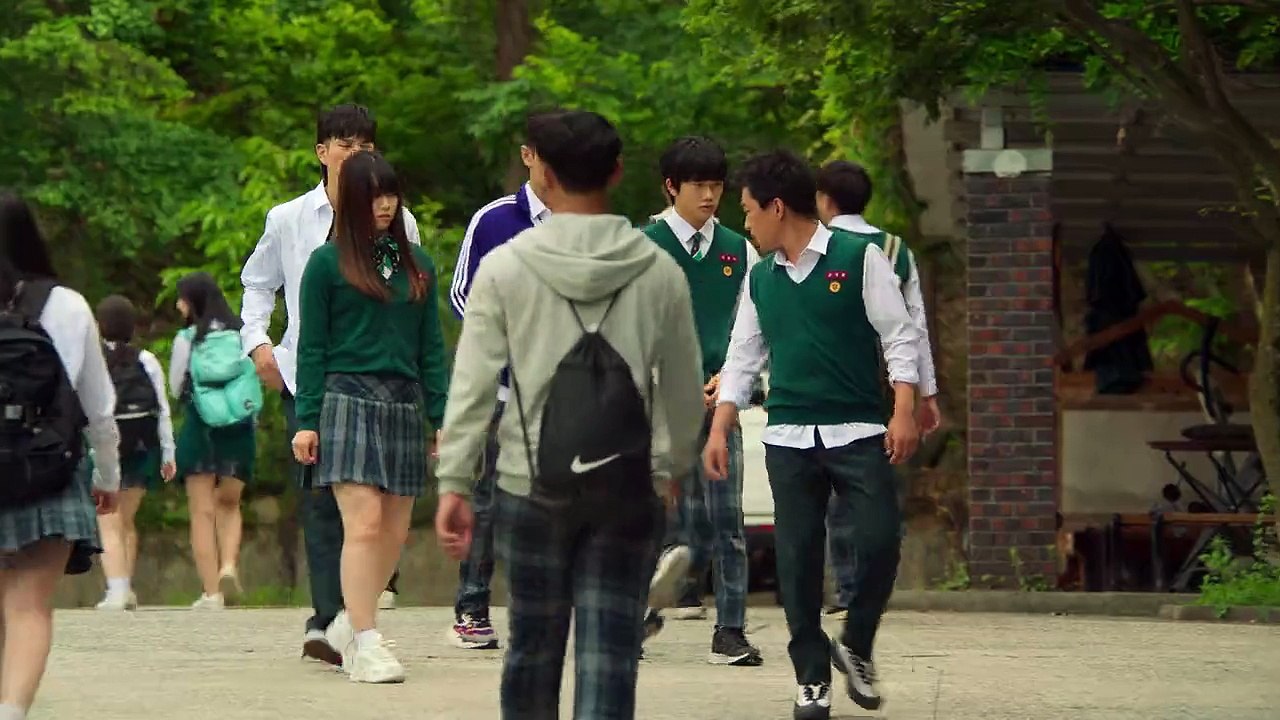 All of us are dead Season 1 Episode 1 (English)