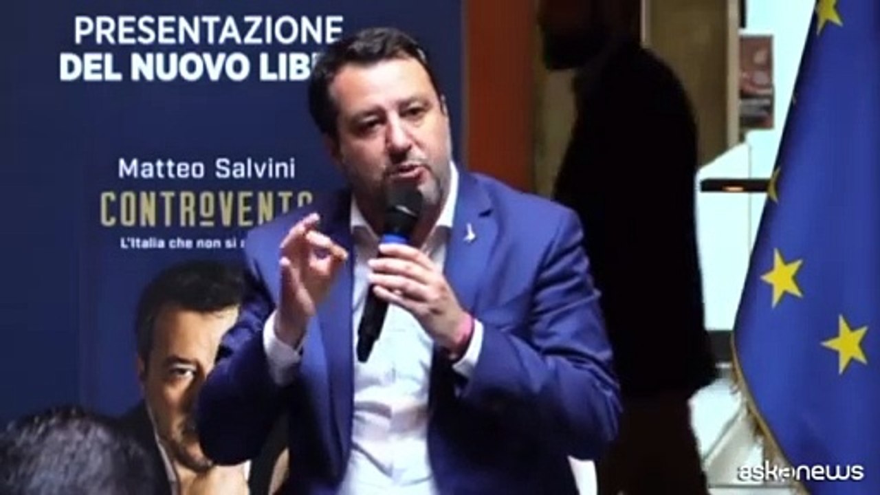 Salvini: "Alle Europee candidiamo un generale per parlare di pace"