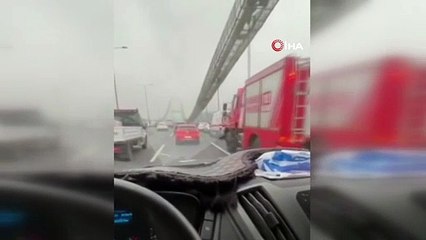 Korku dolu anlar kamerada: FSM Köprüsü'nde intihar girişimi