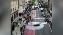 Lewis Hamilton shuts down Fifth Avenue performing doughnuts in F1 car