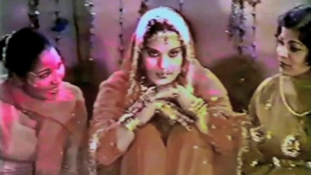 tu mila to mili aesi janat mujhe, madam noor jahan, kashmakash,