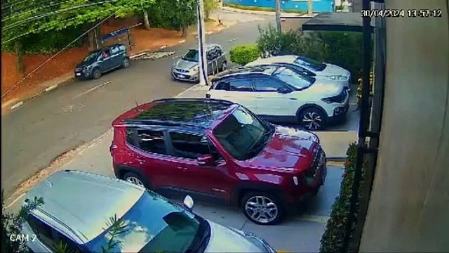 Circuito flagra capotamento em Campinas