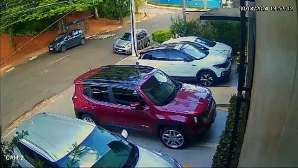 Circuito flagra capotamento em Campinas