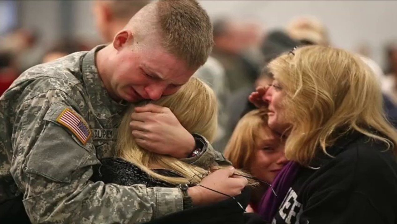 Most HEARTWARMING Military Surprises! video Dailymotion