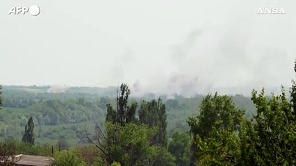 Attacco russo all'Ucraina orientale, fumo ed esplosioni