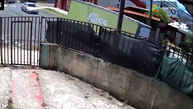 tn7-chofer se salva luego de que cabina de camión se desprendiera-300424