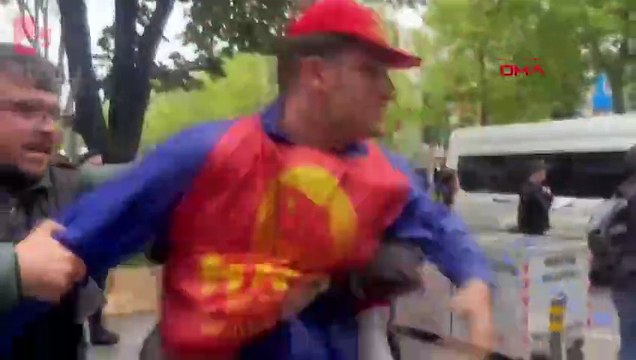 Beşiktaş'taki gruba polis müdahalesi