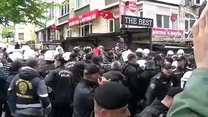 Kısıtlamalara rağmen bariyerleri aşan gruba müdahale: 20 gözaltı