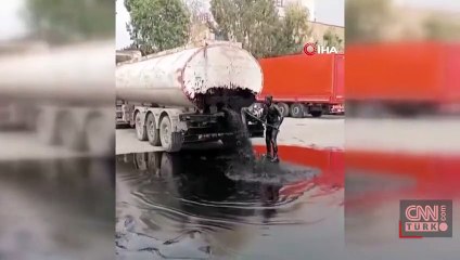 Tankerin deposu delindi, binlerce litre yağ oluk oluk yollara aktı