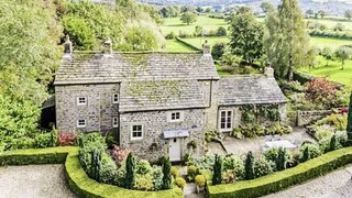 Incredible Home for Sale as seen on TV, Status Quo in Yorkshire and 30 Apartments to be built - News Headlines