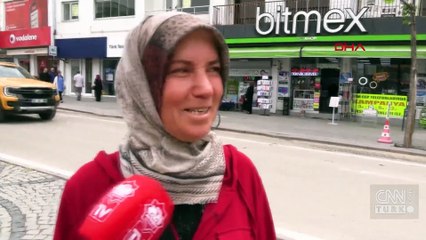 '1 Mayıs' sosyal deneyi... İlk önce şaşırdılar sonra yardım ettiler