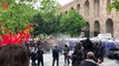 Saraçhane'de polisin işçilere biber gazlı müdahalesi kamerada