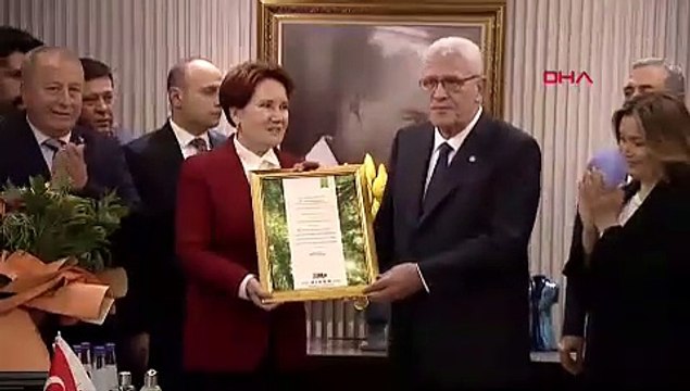 İYİ Parti'de devir teslim: Müsavat Dervişoğlu ve Meral Akşener'den mesajlar...