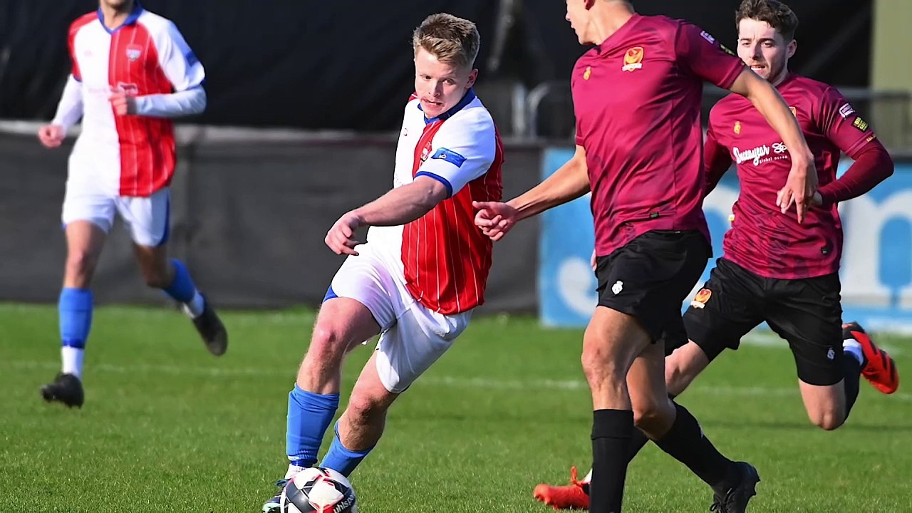Knaphill v Balham