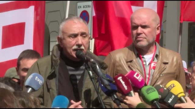 DÍA DEL TRABAJO| Los sindicatos reclaman mejores salarios y reducción de jornada