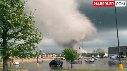 ABD'nin Kansas eyaletinde çıkan hortumda 1 kişi hayatını kaybetti, 22 ev yıkıldı