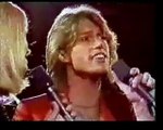 ANDY GIBB & OLIVIA NEWTON JOHN - Rest Your Love on Me (Concert For UNICEF 1979)