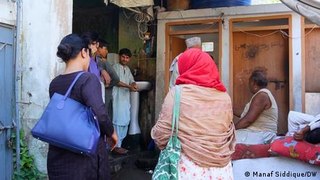 Karachi's women face daily life without access to toilets
