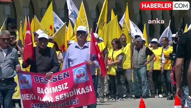 Amasya'da 1 Mayıs İşçi Bayramı Halaylarla Kutlandı
