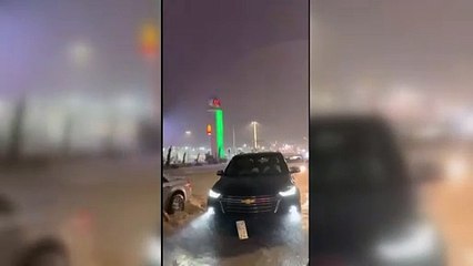Arabia Saudita cierra escuelas en varias partes del país debido a las fuertes lluvias
