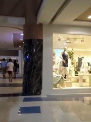 Robinson's Mall Stroll 