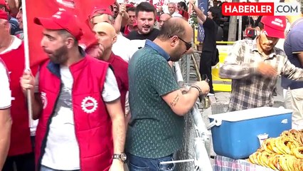 Adana'da 1 Mayıs Emek ve Dayanışma Günü Kutlamaları