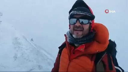 Dağcılar eksi 37 derecede Ağrı Dağı zirvesinde