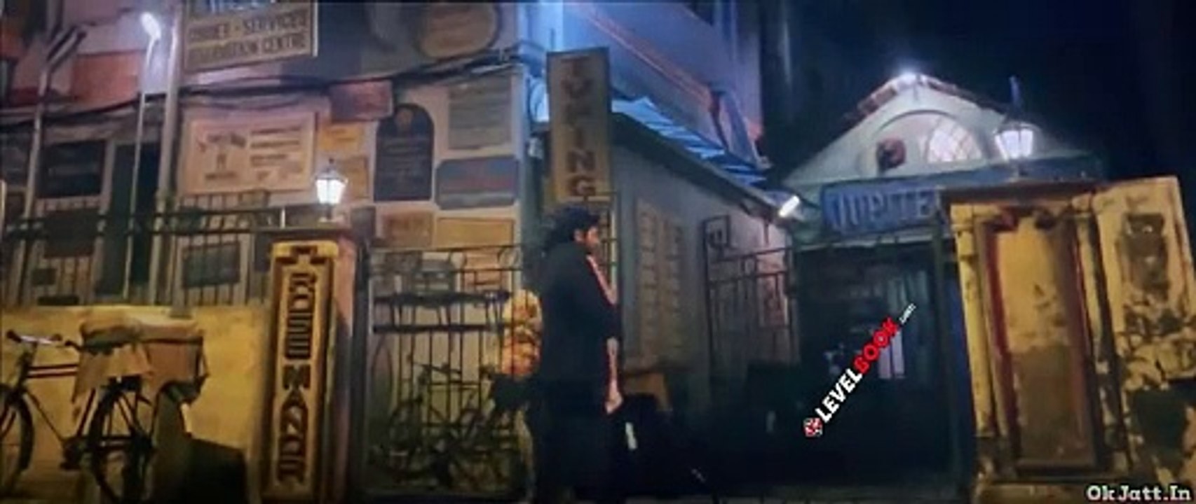 Merry-Christmas-2024-in-Hindi--hd-sample-[OkJatt]