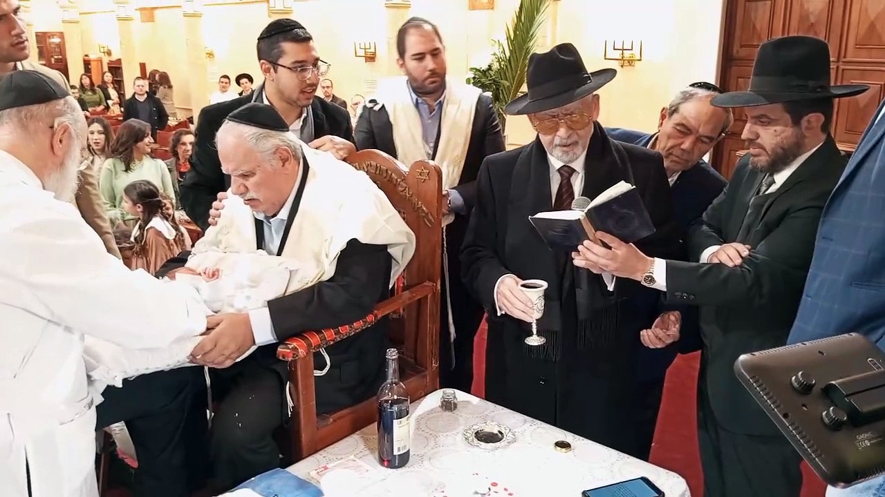 Brit mila de Victor Shmuel Mbazbaz