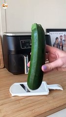 Chips de abobrinha (curgete) na air fryer