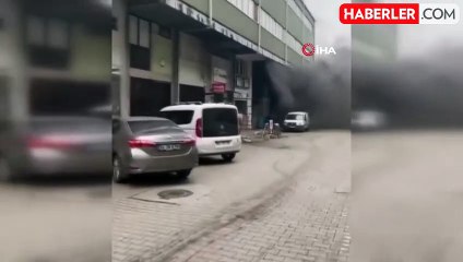 Dersan Koop Sanayi Sitesi'nde henüz bilinmeyen nedenle yangın çıktı. Olay yerine çok sayıda itfaiye ekibi sevk edildi.