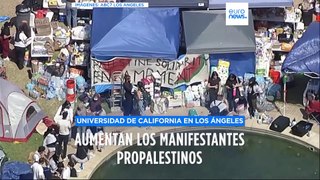 Aumentan los manifestantes propalestinos en la Universidad de California en Los Angeles