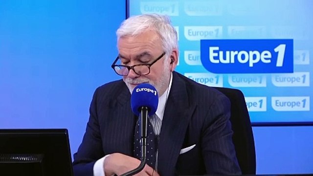Pascal Praud et vous - «J'ai l'impression qu'être hétéro aujourd'hui, c'est une maladie» : Philippe Candeloro précise ses propos