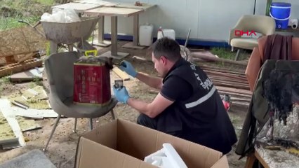 Çay demlemek için semavere tiner döktü, başına gelmeyen kalmadı!