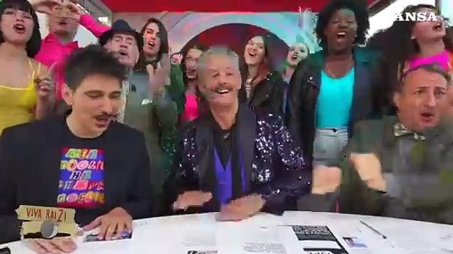 Viva Rai2!, l'appello di Fiorello ai Ragazzi Italiani : Se siete in giro venite qui
