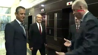 Cumhurbaşkanı Erdoğan ile Özgür Özel bir araya geldi