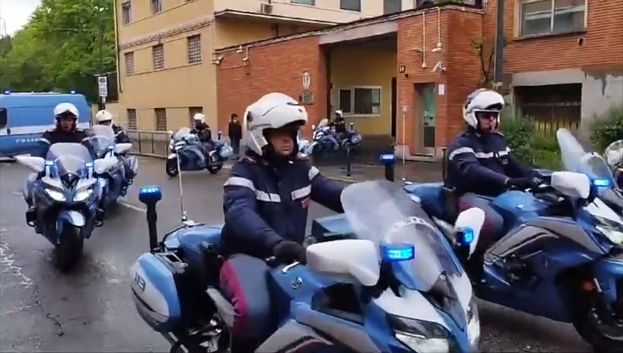 La polizia di Stato si prepara a scortare la 107 esima edizione del Giro d'Italia