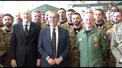 Primo maggio, La Russa in visita alle truppe italiane in Polonia