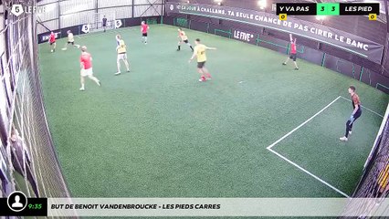 But de Benoit VANDENBROUCKE - LES PIEDS CARRES