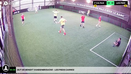 But de Benoit VANDENBROUCKE - LES PIEDS CARRES