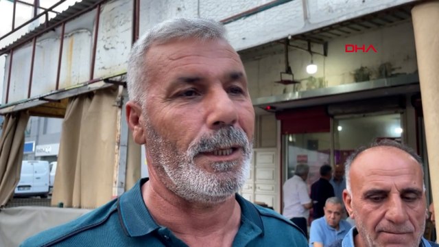 Adana'da otomobilin kahvehaneye girmesi sonucu 5 kişi yaralandı