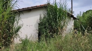 CASA ABANDONADA, HAVIA UMA COISA ANTIGA, QUE MUITOS DE VOCÊS JÁ TIVERAM