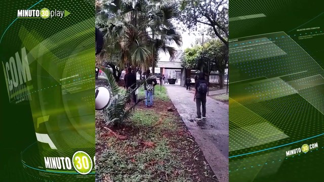 Enfrentamientos entre encapuchados y el Esmad en la Universidad Nacional tras la toma de posesión del nuevo rector