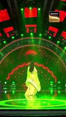 Madhuri Ne _Choli Ke Peeche_ Par Kiya Beautiful Dance ❤️ _ Indian Idol S13_#IndianIdolS13 #Shorts